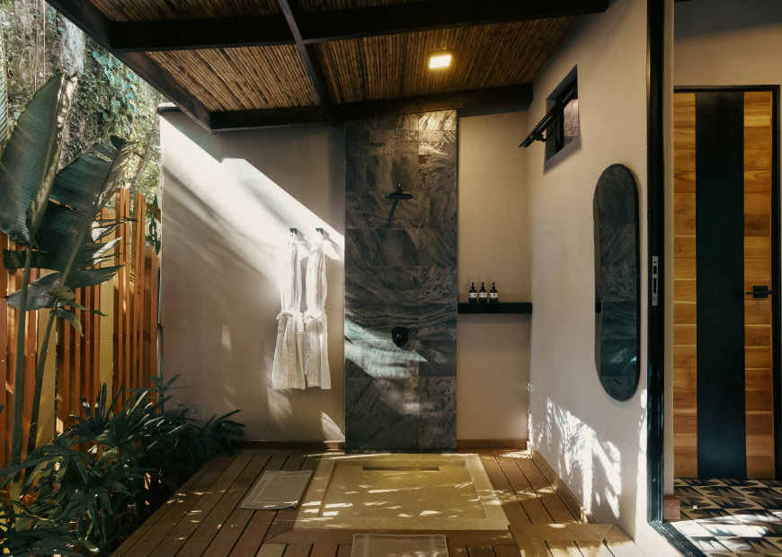 master-suite-2